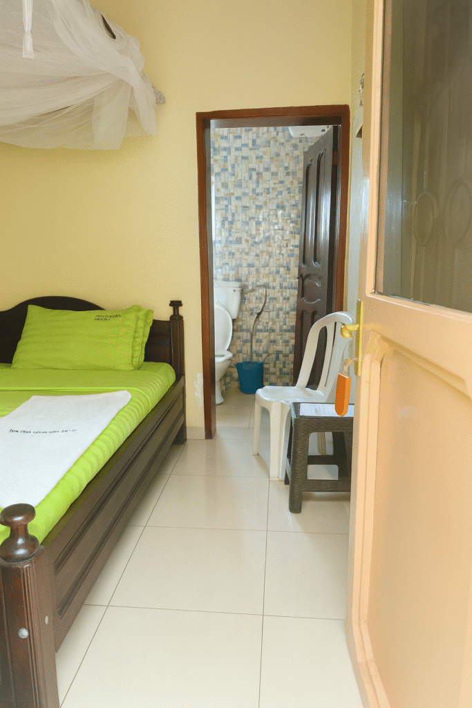 Groundroom Gen 683x1024